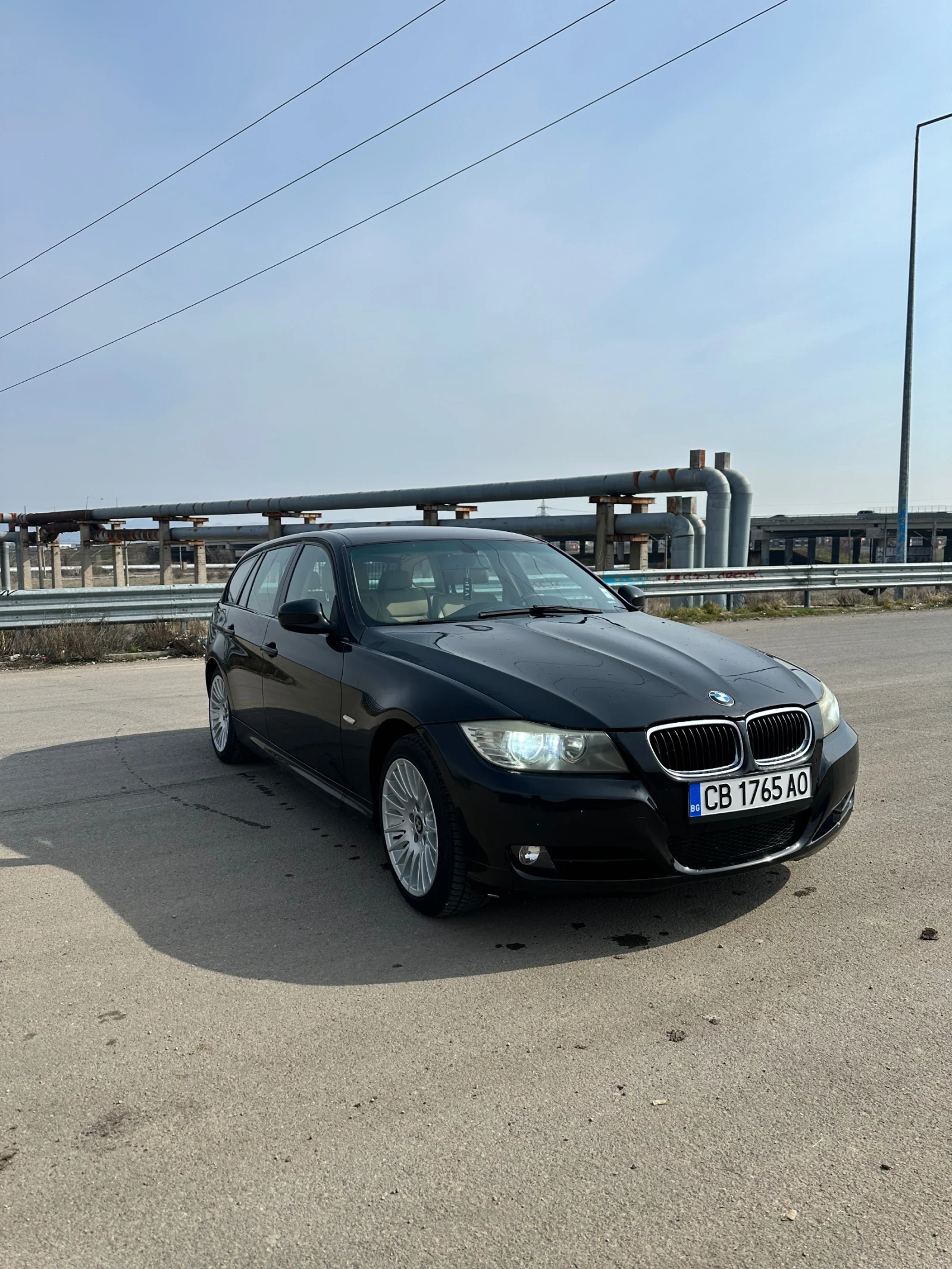 BMW 320 E91 xDrive, снимка 8 - Автомобили и джипове - 55011930