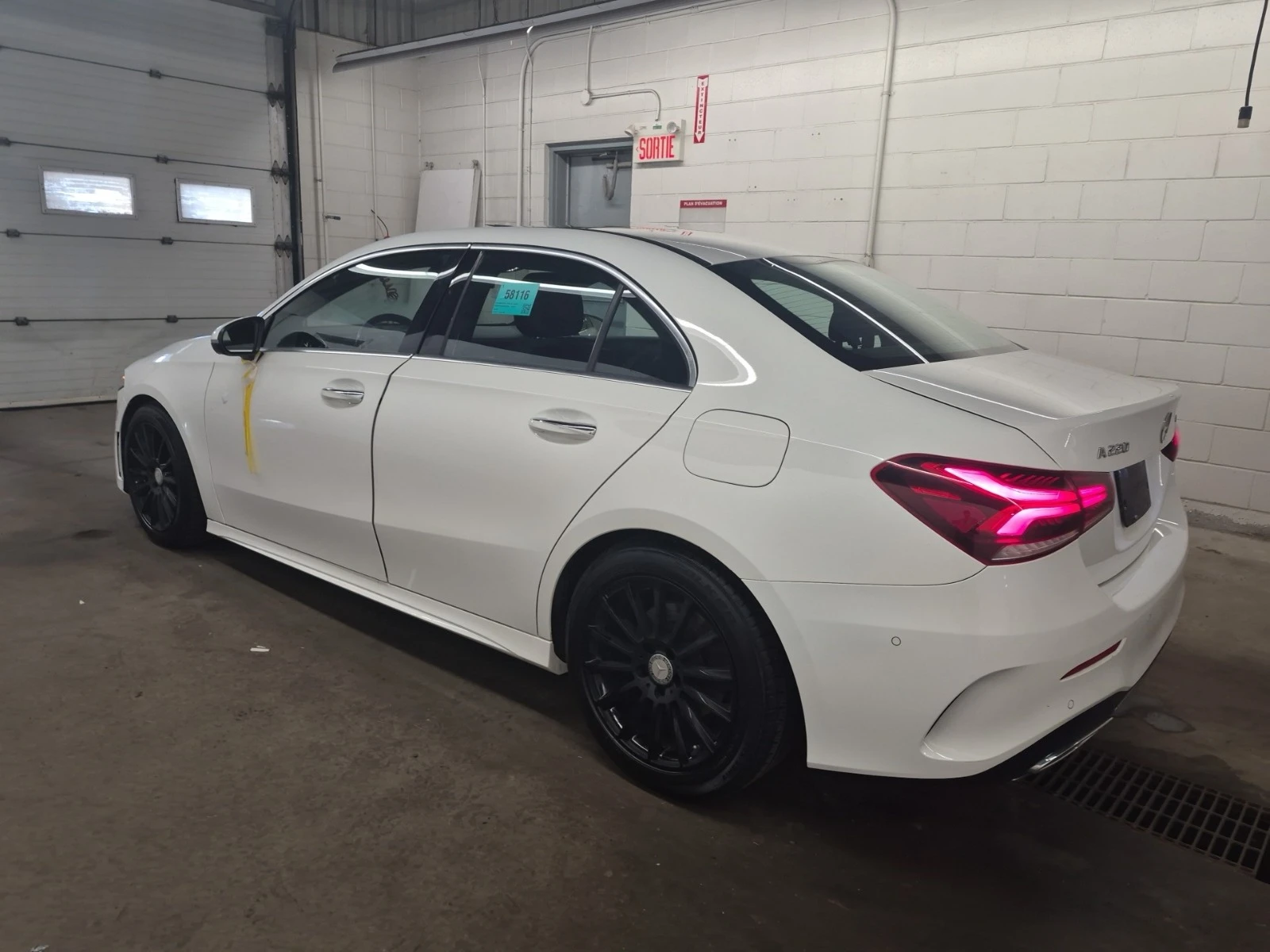Mercedes-Benz A 220, снимка 4 - Автомобили и джипове - 55102723