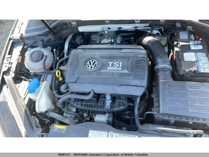 VW Golf 7R Автокредит Цена до България, снимка 13 - Автомобили и джипове - 55589654