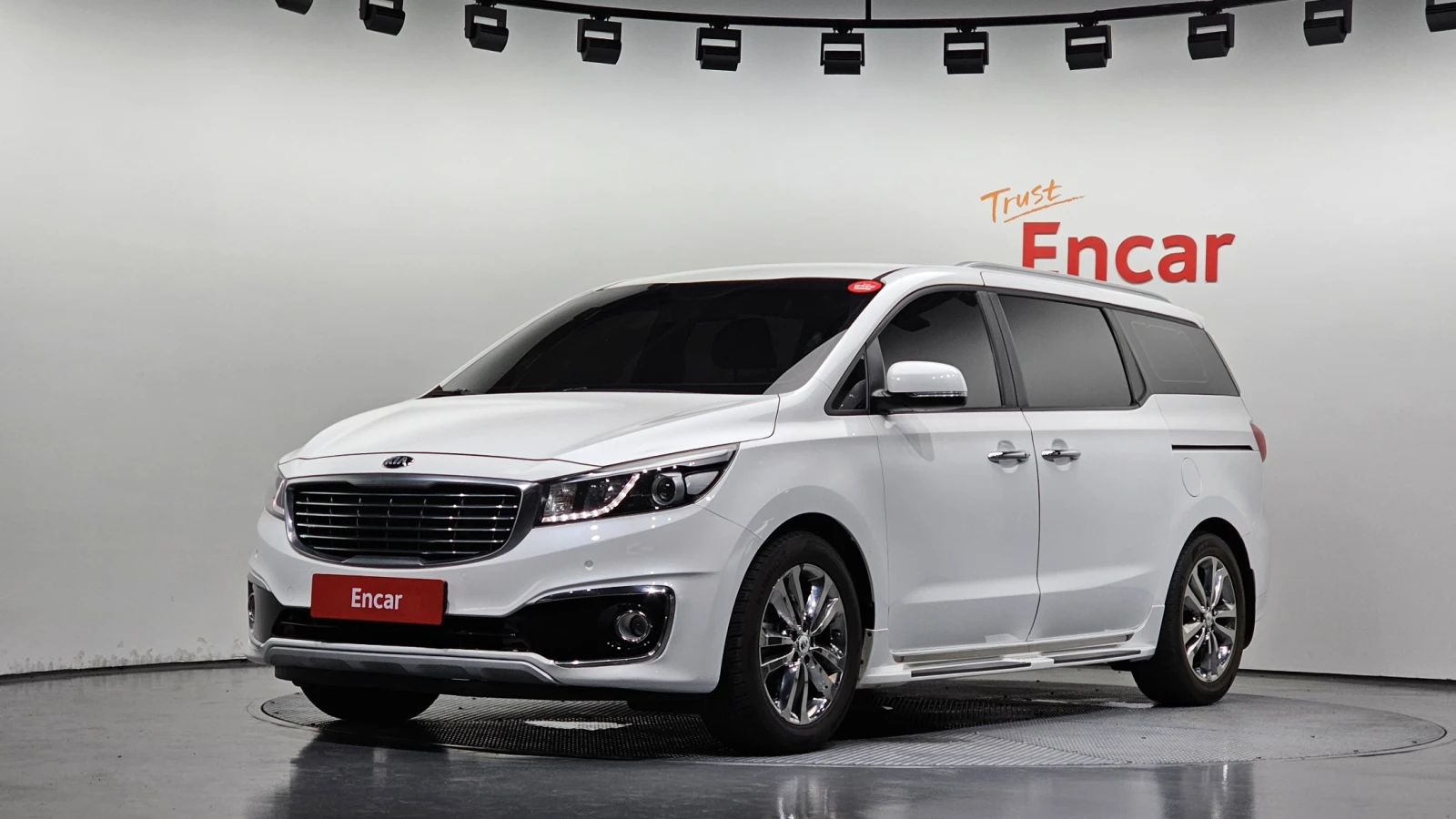 Kia Carnival ЕЛ. БАГАЖНИК* ПОДГРЕВ ВОЛАН* КРАЙНА ЦЕНА