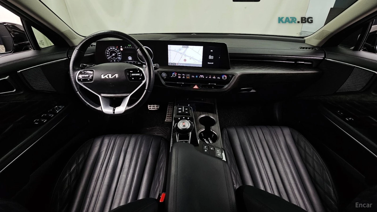 Kia K8 SIGNATURE| DISTRO| HUD| ОБДУХ| 360| БЕЗ ИНЦИДЕНТИ , снимка 7 - Автомобили и джипове - 56096232