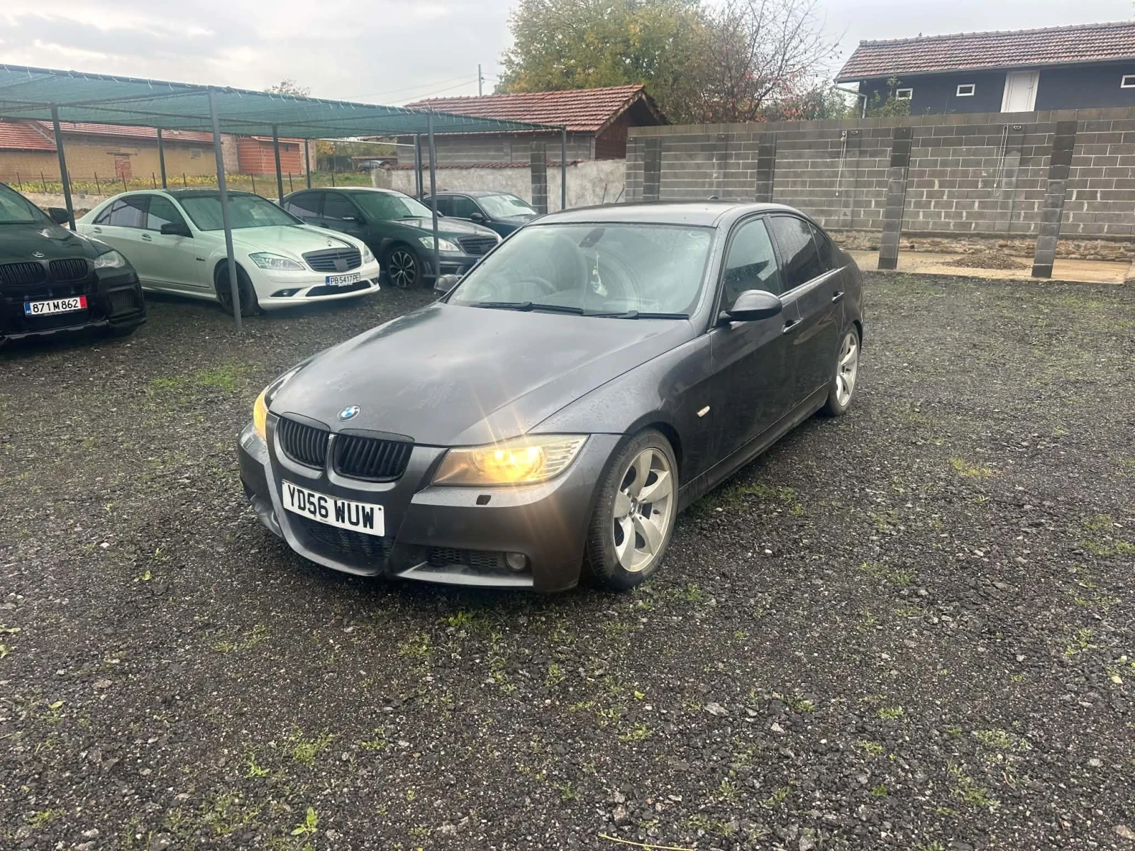 BMW 330