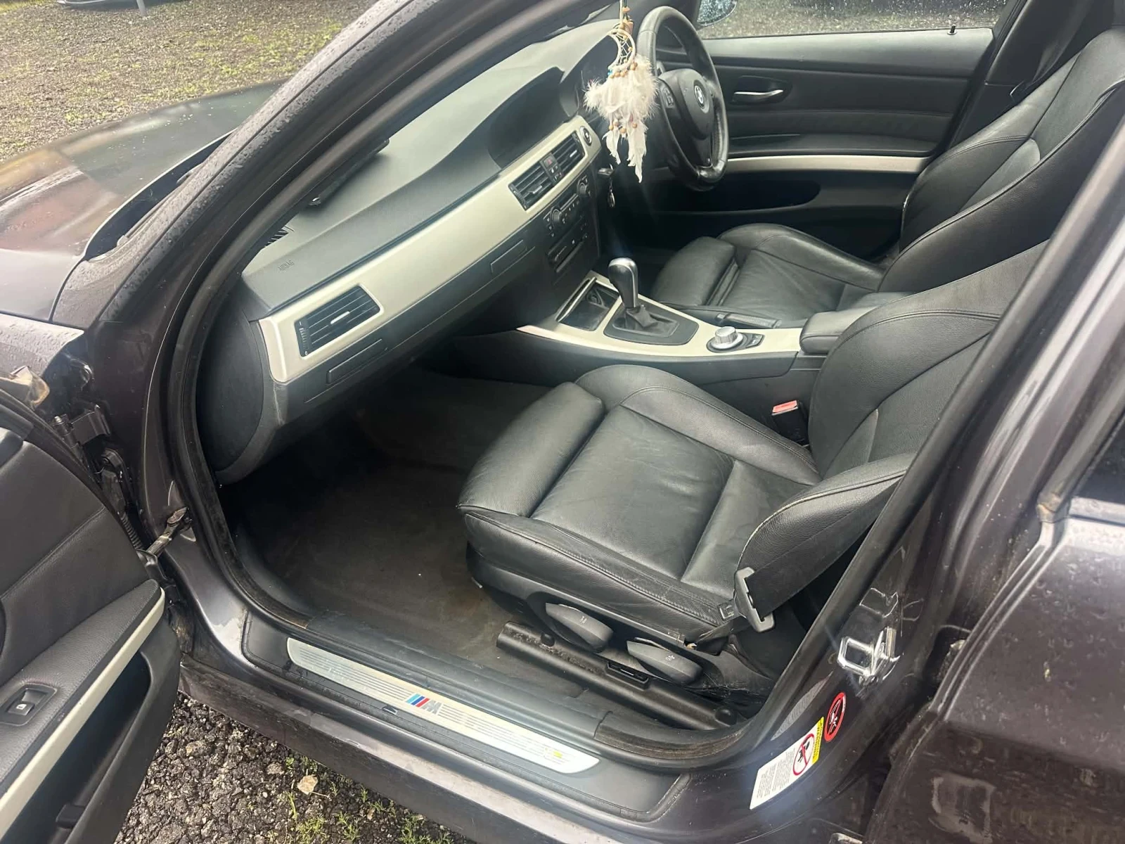 BMW 330, снимка 8 - Автомобили и джипове - 56494892