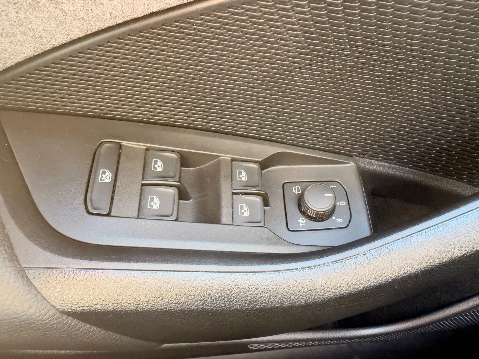 Skoda Octavia Edition, снимка 9 - Автомобили и джипове - 56563206