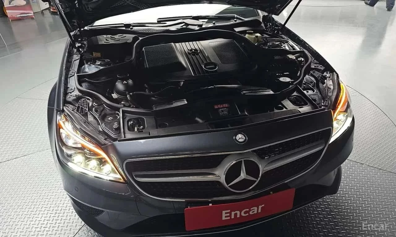 Mercedes-Benz CLS, снимка 15 - Автомобили и джипове - 56727651