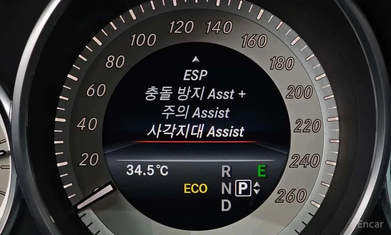 Mercedes-Benz CLS, снимка 11 - Автомобили и джипове - 56727651