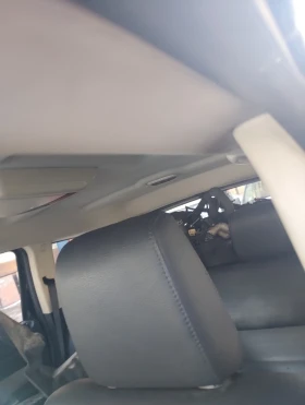 Dodge Nitro, снимка 16 - Автомобили и джипове - 53345333