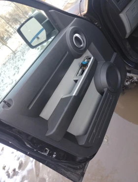 Dodge Nitro, снимка 8 - Автомобили и джипове - 53345333