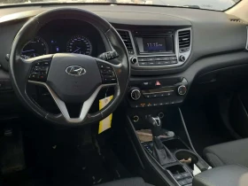 Hyundai Tucson PREMIUM/CARFAX/4x4/Heated Seats/Reverse Camera - 11400 € / 22296.46 лв. - 88784209 9