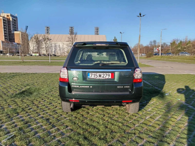 Land Rover Freelander 2.2TD4/4X4/190KC/АВТОМ/КОЖА/ALPINE, снимка 5 - Автомобили и джипове - 49322705