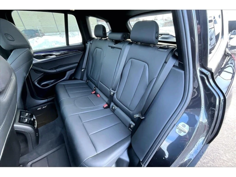 BMW X3 * Premium Pkg * ЦЕНА ДО БЪЛГАРИЯ* , снимка 16 - Автомобили и джипове - 52866413