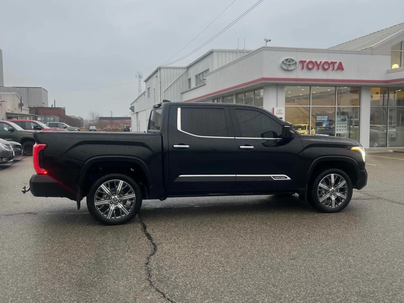 Toyota Tundra * Capstone Hybrid * CARFAX * БЕЗ ПЪРВОНАЧАЛНА ВНОС, снимка 3 - Автомобили и джипове - 53024112