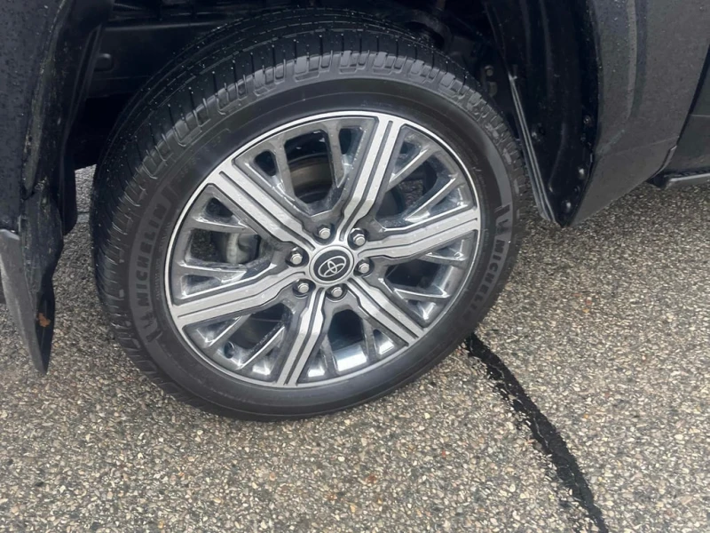 Toyota Tundra * Capstone Hybrid * CARFAX * БЕЗ ПЪРВОНАЧАЛНА ВНОС, снимка 7 - Автомобили и джипове - 53024112