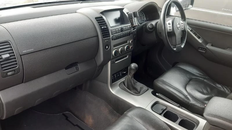 Nissan Pathfinder 2.5dci/на части , снимка 6 - Автомобили и джипове - 48547986