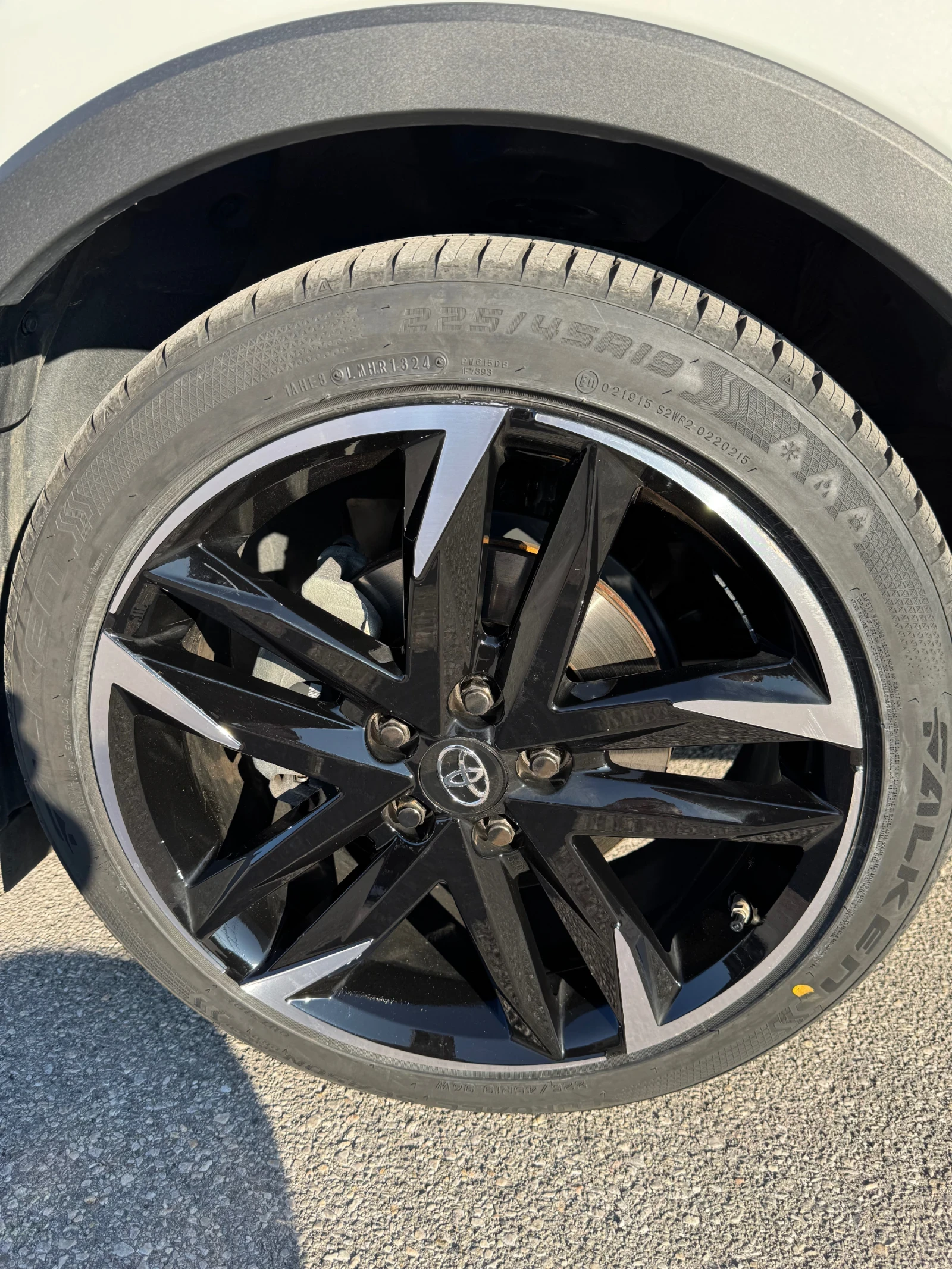 Toyota C-HR 2.0 Hybrid GR Sport - изображение 10