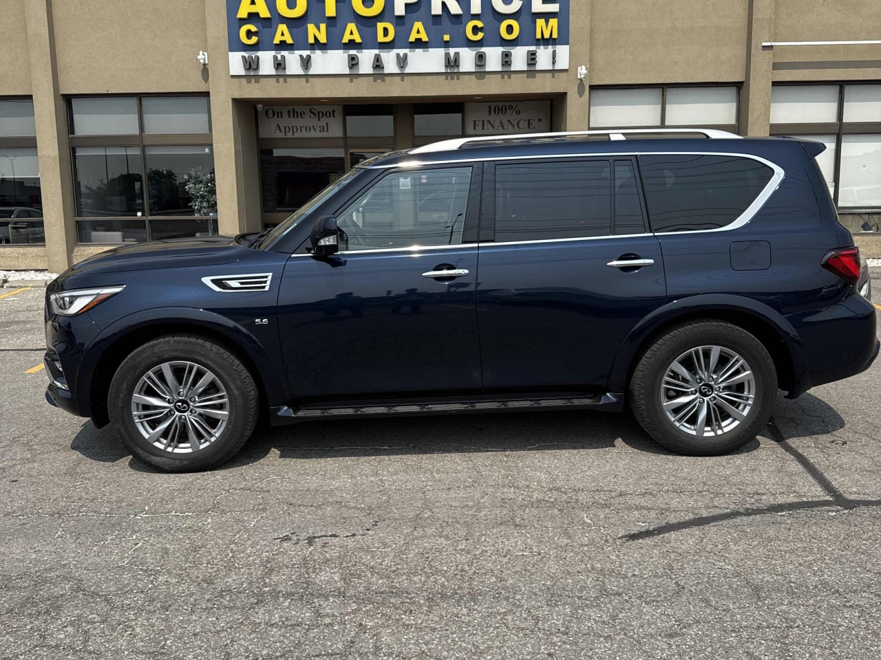 Infiniti QX80 CARFAX* АВТОФИНАНСИРАНЕ* БЕЗ ПЪРВОНАЧАЛНА ВНОСКА*  - изображение 2