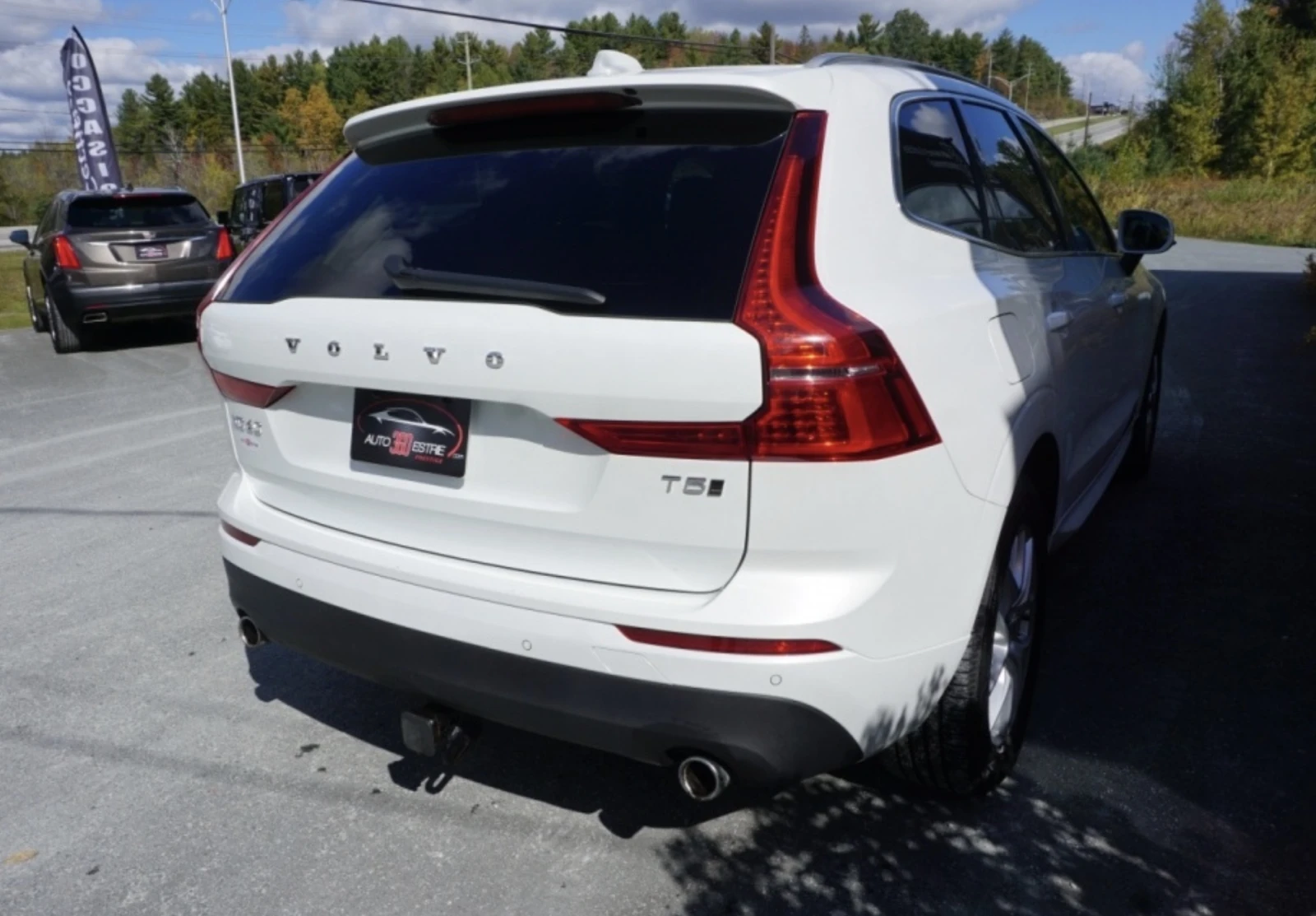 Volvo XC60 Momentum - изображение 10