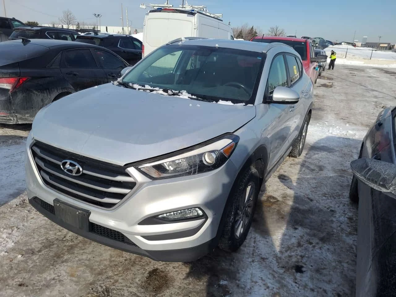Hyundai Tucson PREMIUM/CARFAX/4x4/Heated Seats/Reverse Camera | Mobile.bg � ����������� 1