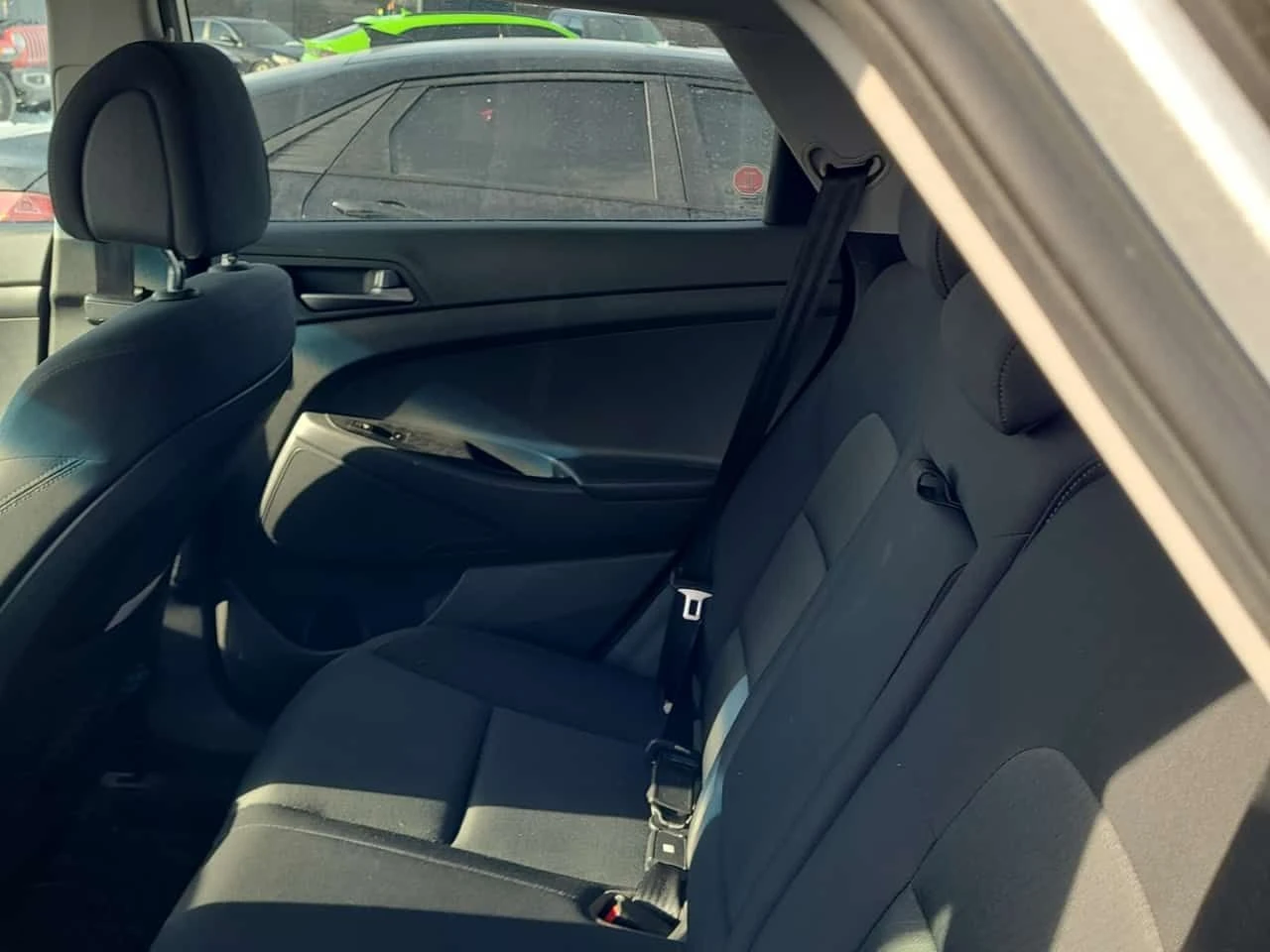 Hyundai Tucson PREMIUM/CARFAX/4x4/Heated Seats/Reverse Camera | Mobile.bg � ����������� 11