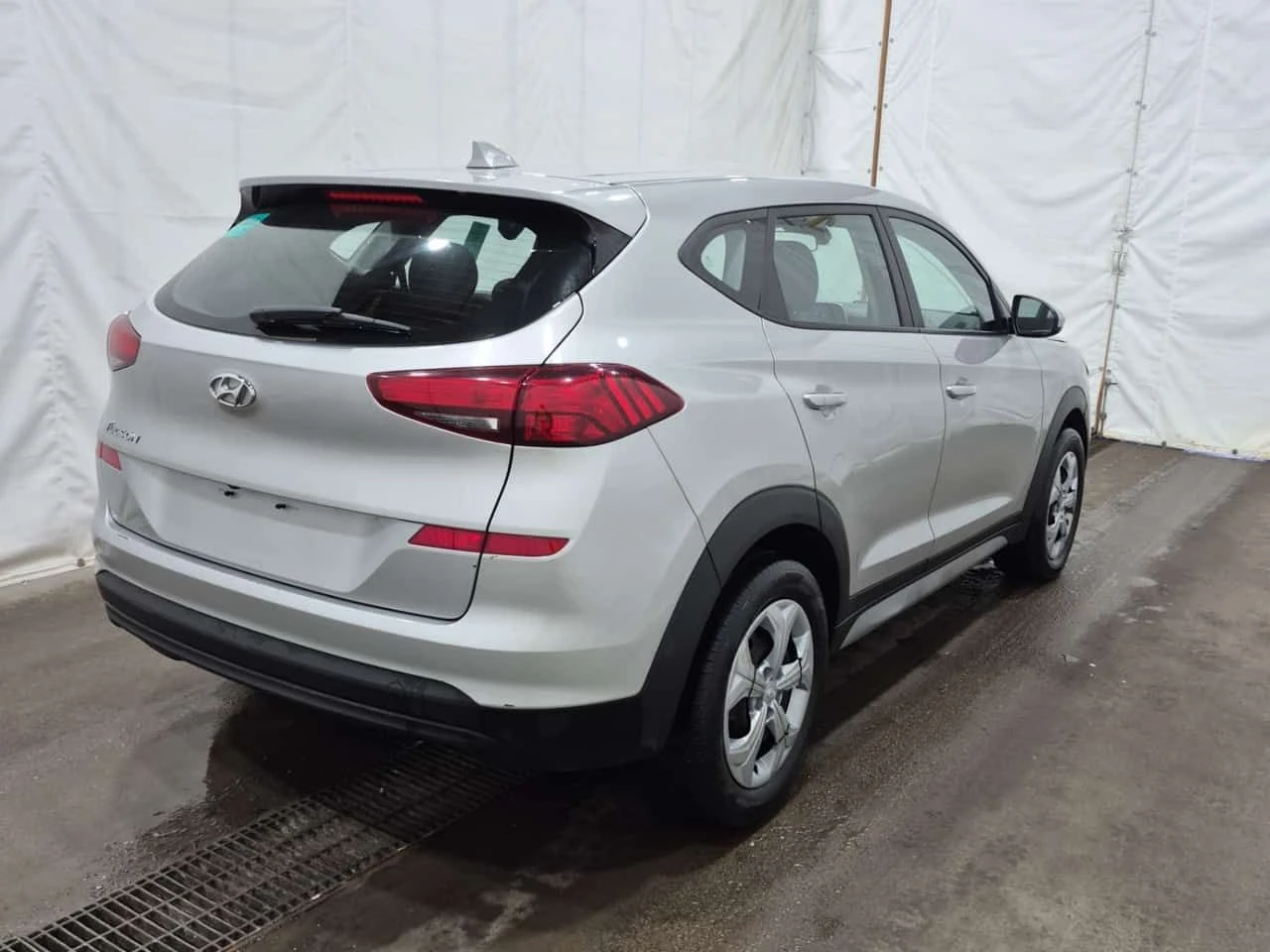 Hyundai Tucson * ESSENTIAL * CARFAX * ������� *  | Mobile.bg � ����������� 3