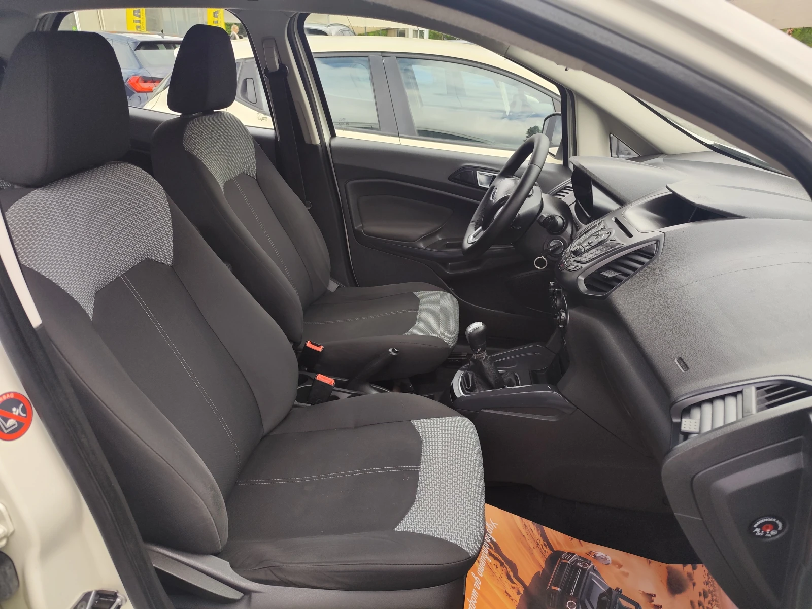 Ford EcoSport 1.5TDCi TITANIUM* LED* EURO5B* , снимка 11 - Автомобили и джипове - 54484813