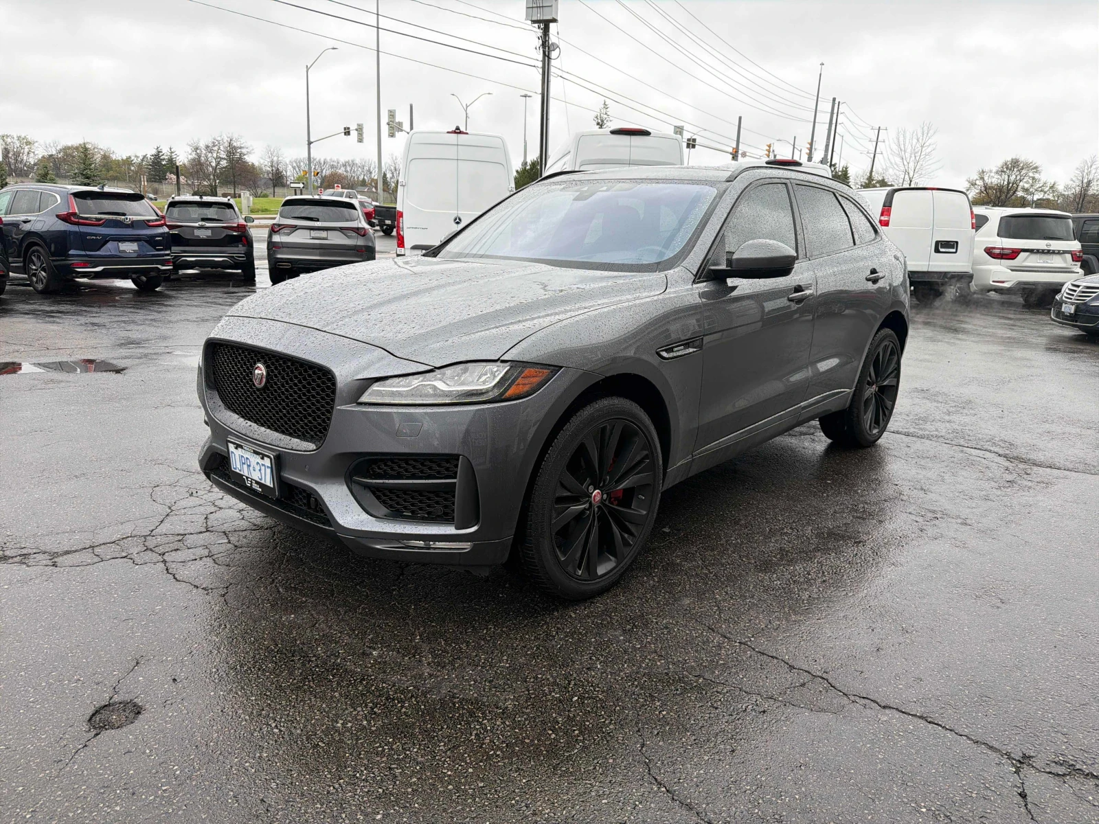 Jaguar F-PACE AWD R-Sport* ПОДГРЕВ* HEAD-UP* ПАНО* M.ТОЧКА* , снимка 2 - Автомобили и джипове - 54488825