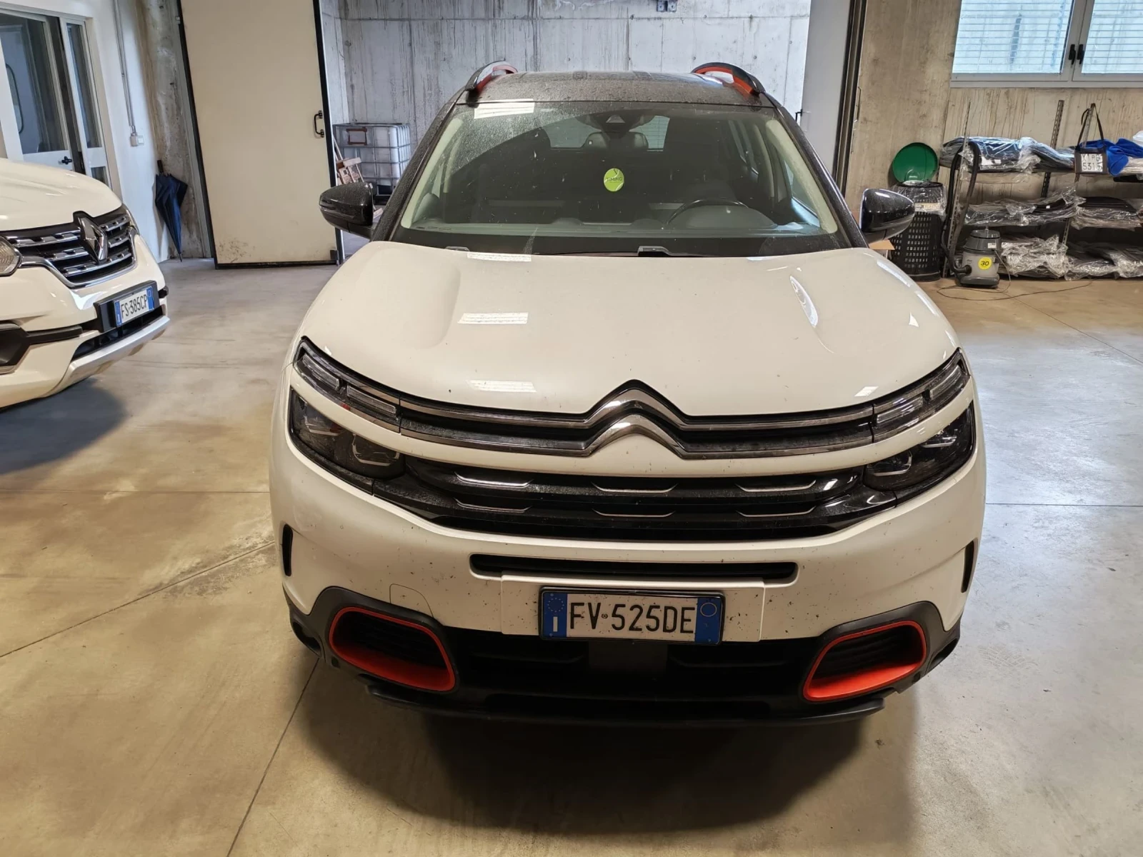 Citroen C5 Aircross 1.5HDi-131ps EAT8 / 2019г. СЕРВИЗНА ИСТОРИЯ!, снимка 2 - Автомобили и джипове - 54669425