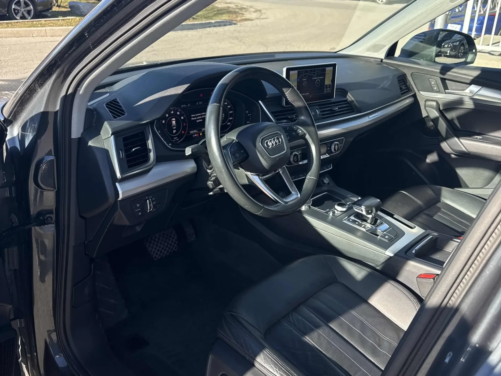 Audi Q5 Technik | CARFAX | ГЛАВНО ПРЕДСТАВИТЕЛСТВО НА AUDI, снимка 6 - Автомобили и джипове - 56630421