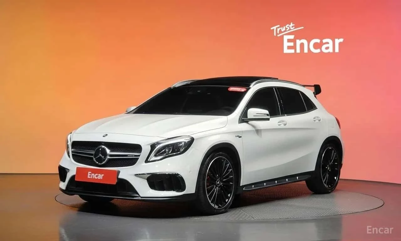 Mercedes-Benz GLA 45 AMG  4MATICПОДГРЕВ/ПАНО/АМБИЕНТ