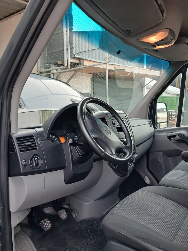 Mercedes-Benz Sprinter 319, снимка 11 - Бусове и автобуси - 52997919