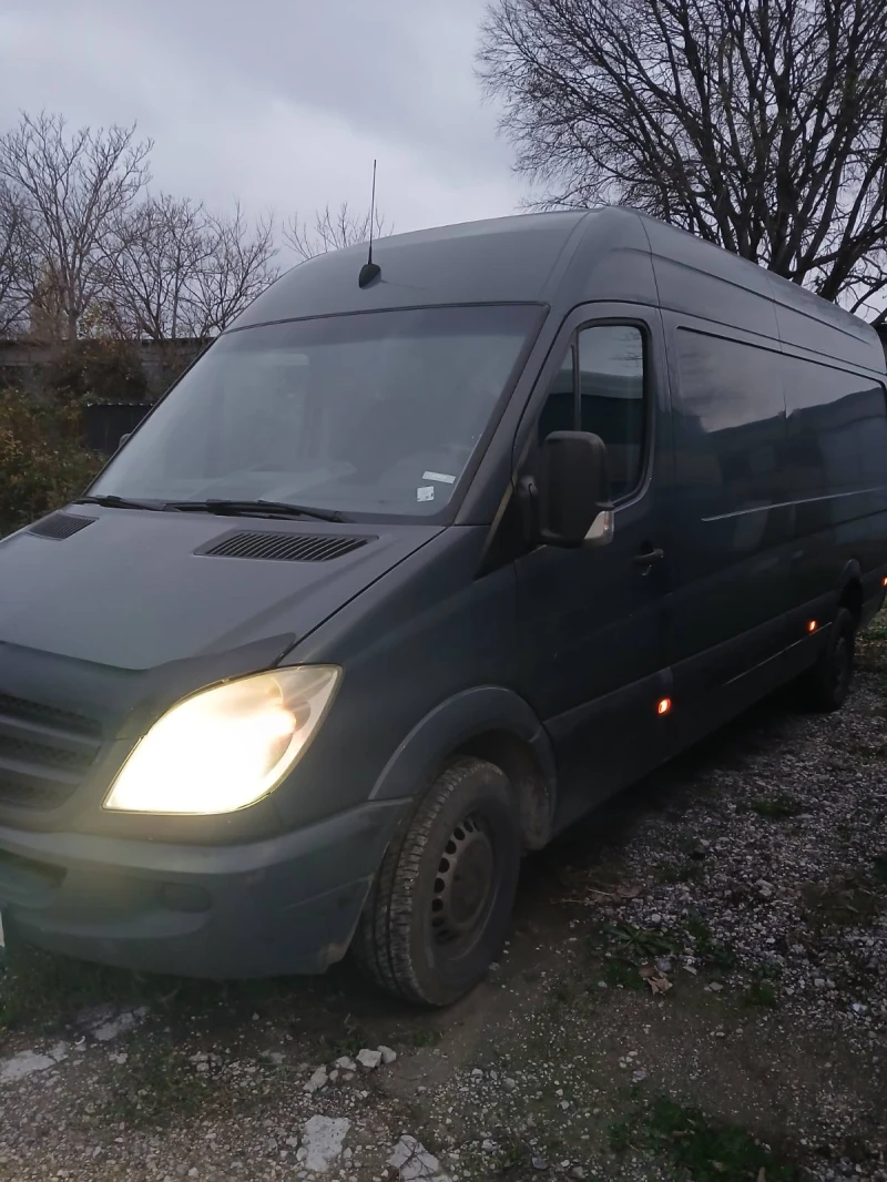 Mercedes-Benz Sprinter 319