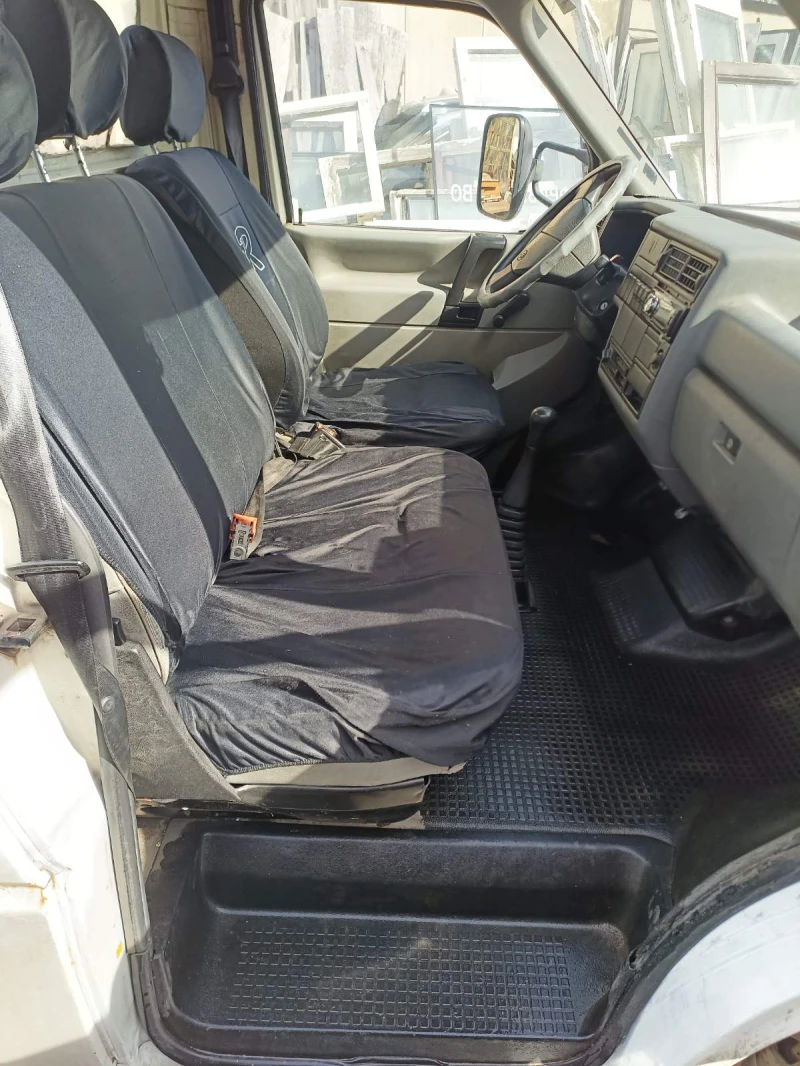 VW T4, снимка 6 - Бусове и автобуси - 53539967