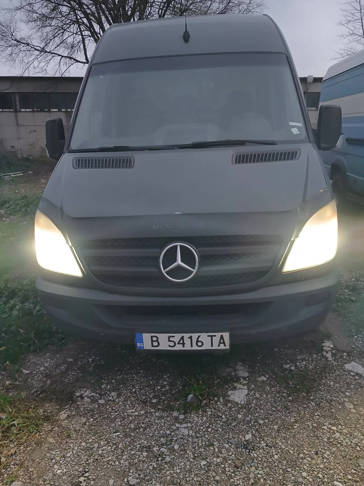 Mercedes-Benz Sprinter 319  - изображение 2
