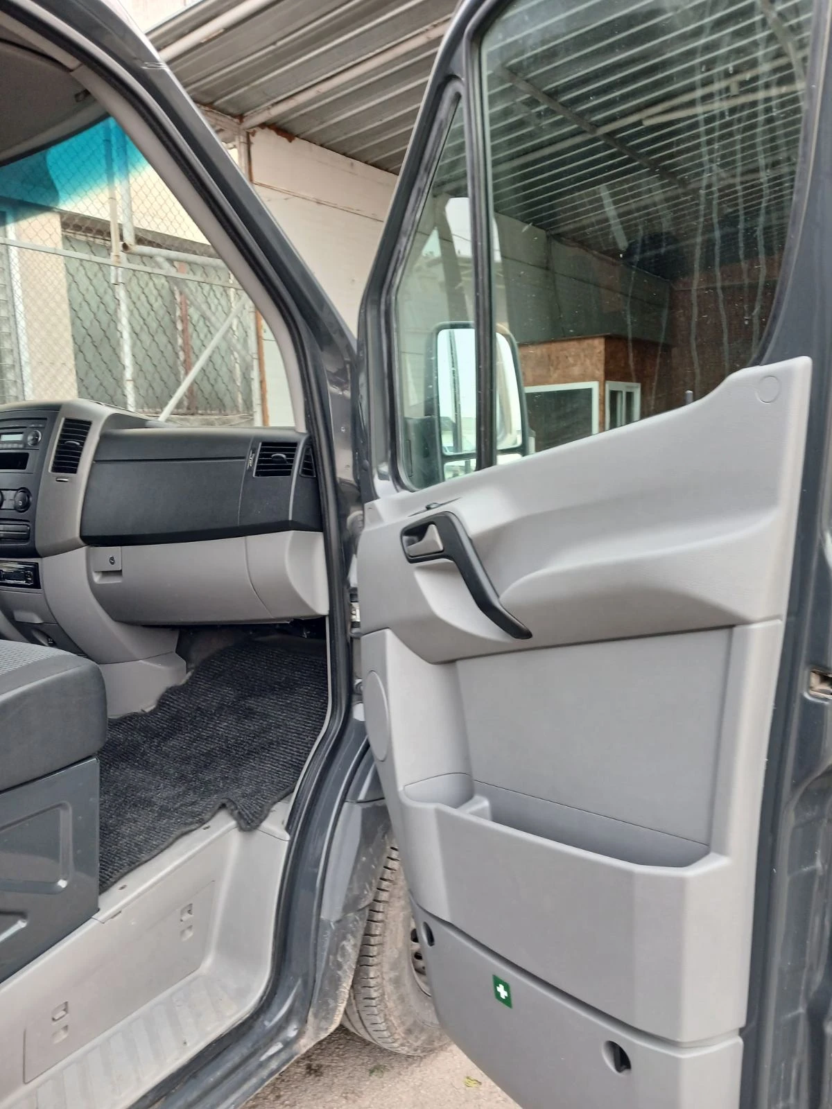 Mercedes-Benz Sprinter 319  - изображение 9