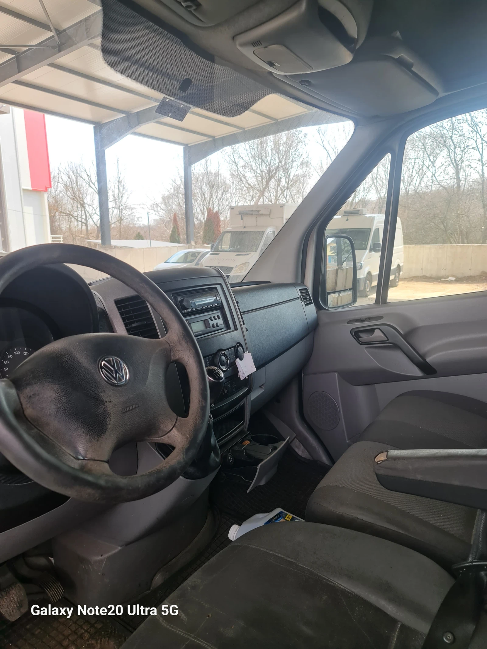 VW Crafter Хладилен, снимка 3 - Бусове и автобуси - 53893930