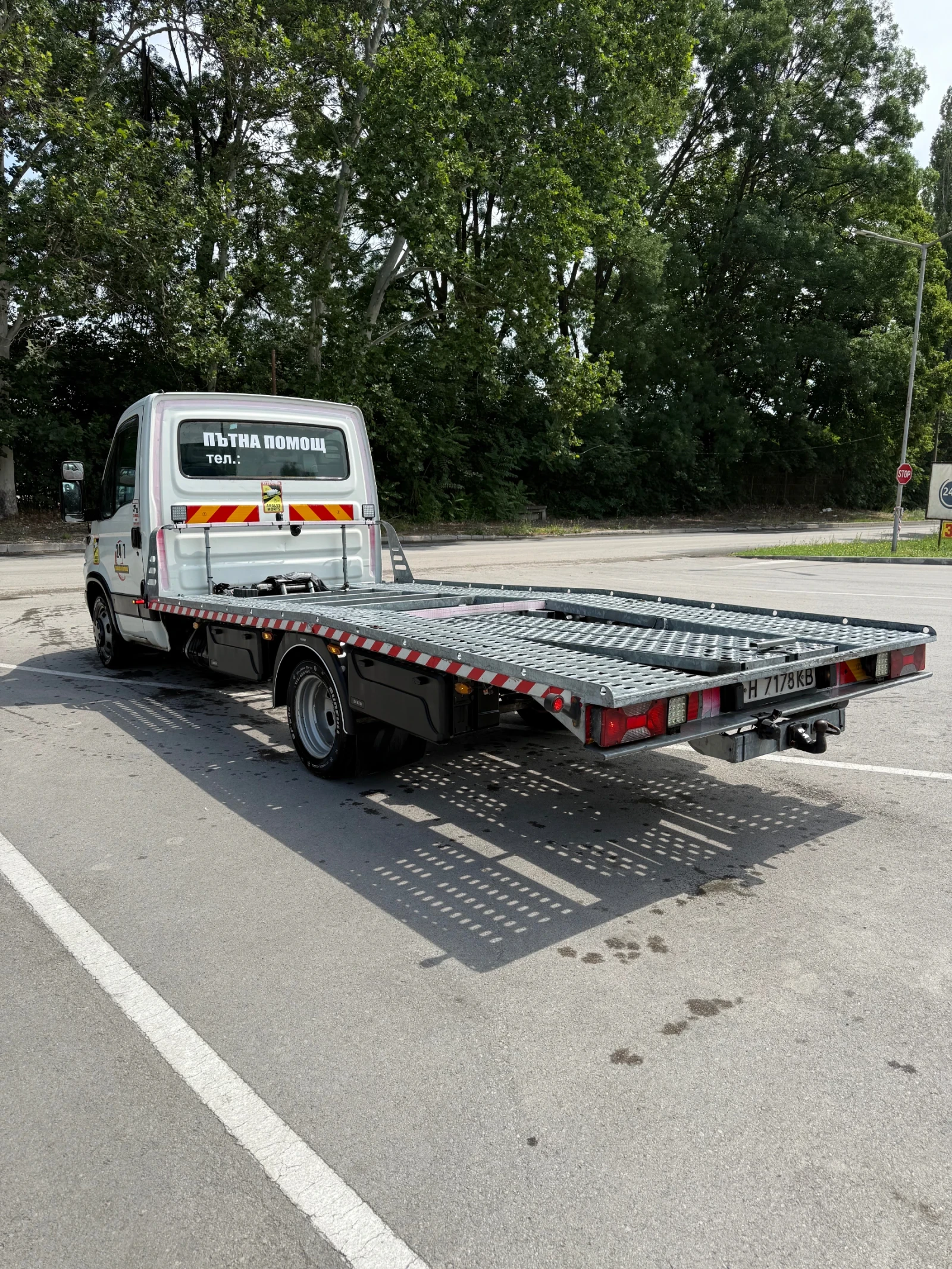 Iveco 35c17 Пътна помощ, снимка 5 - Бусове и автобуси - 55298120