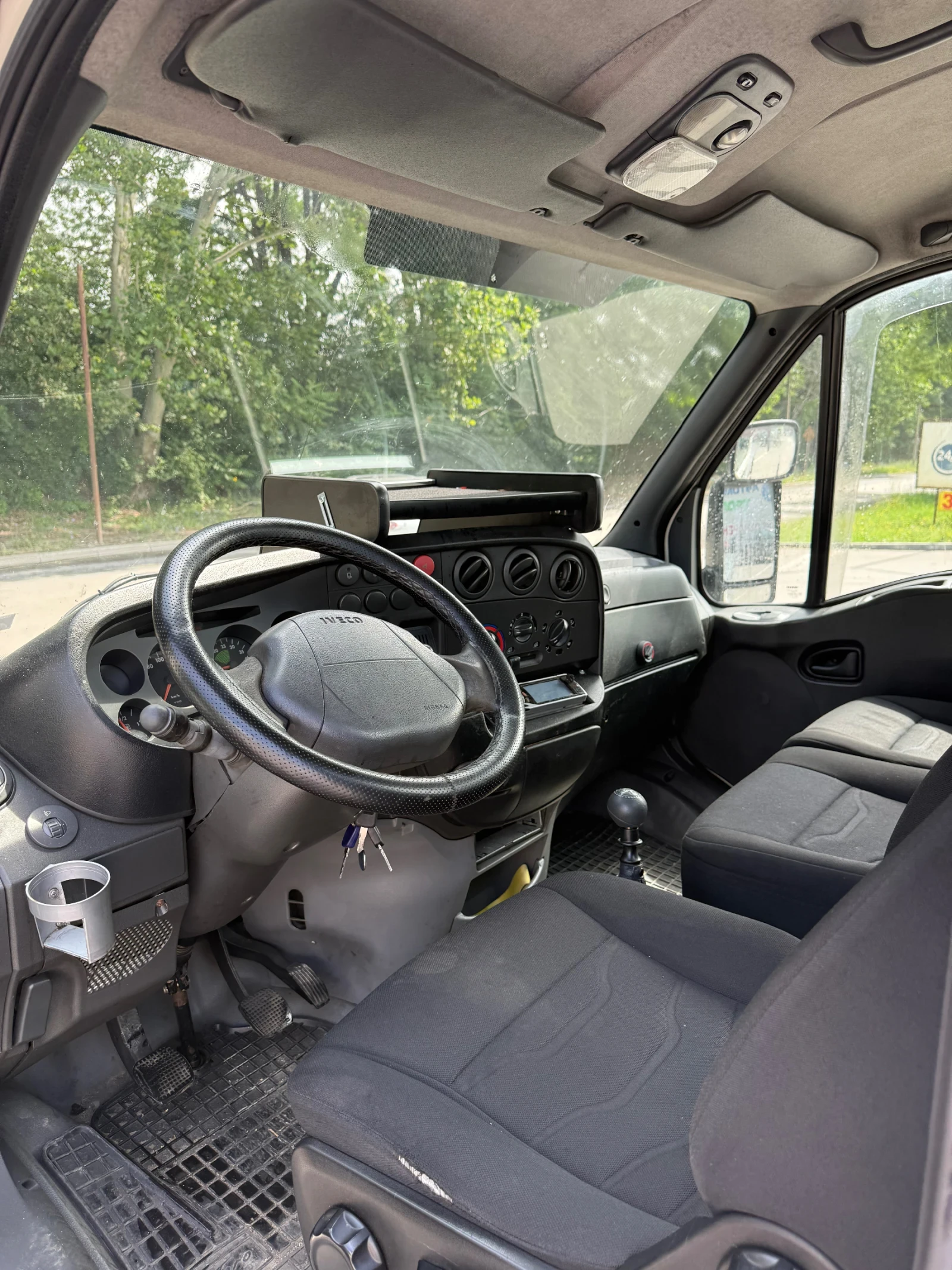 Iveco 35c17 Пътна помощ, снимка 11 - Бусове и автобуси - 55298120