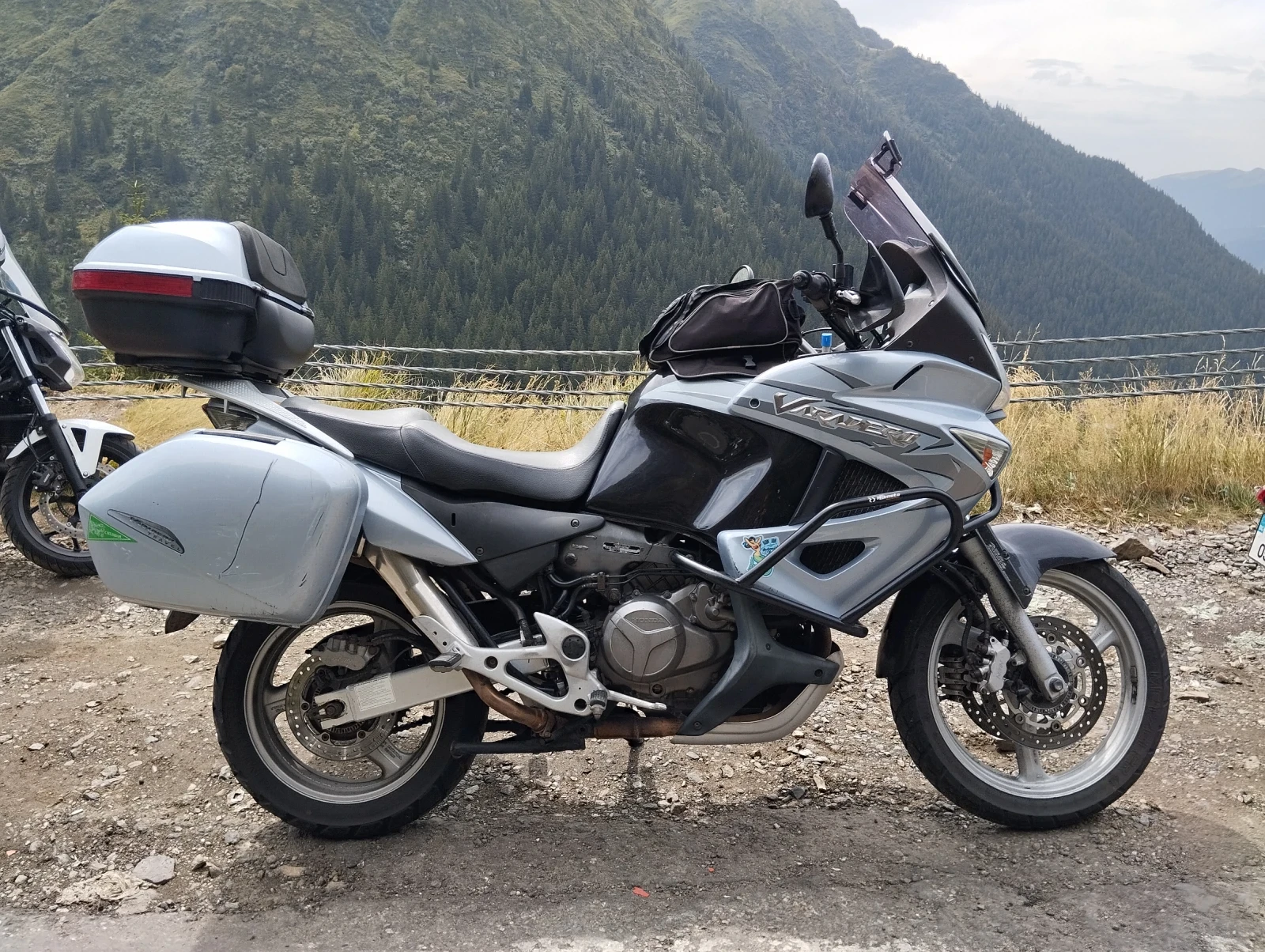 Honda Varadero XL 1000 ABS - изображение 10