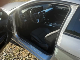 Mercedes-Benz C 220, снимка 12
