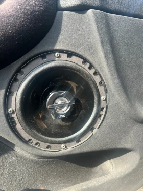 Alfa Romeo 147 - 1800 € / 3520.49 лв. - 54886774 9