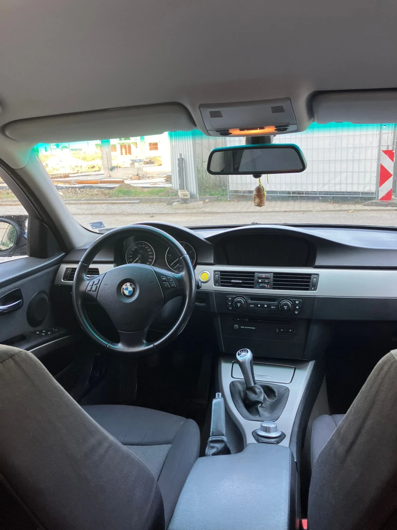 BMW 320, снимка 7 - Автомобили и джипове - 47703964