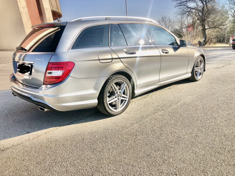 Mercedes-Benz C 300, снимка 3 - Автомобили и джипове - 48163385