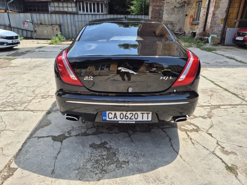 Jaguar Xj XJL, снимка 15 - Автомобили и джипове - 51444038