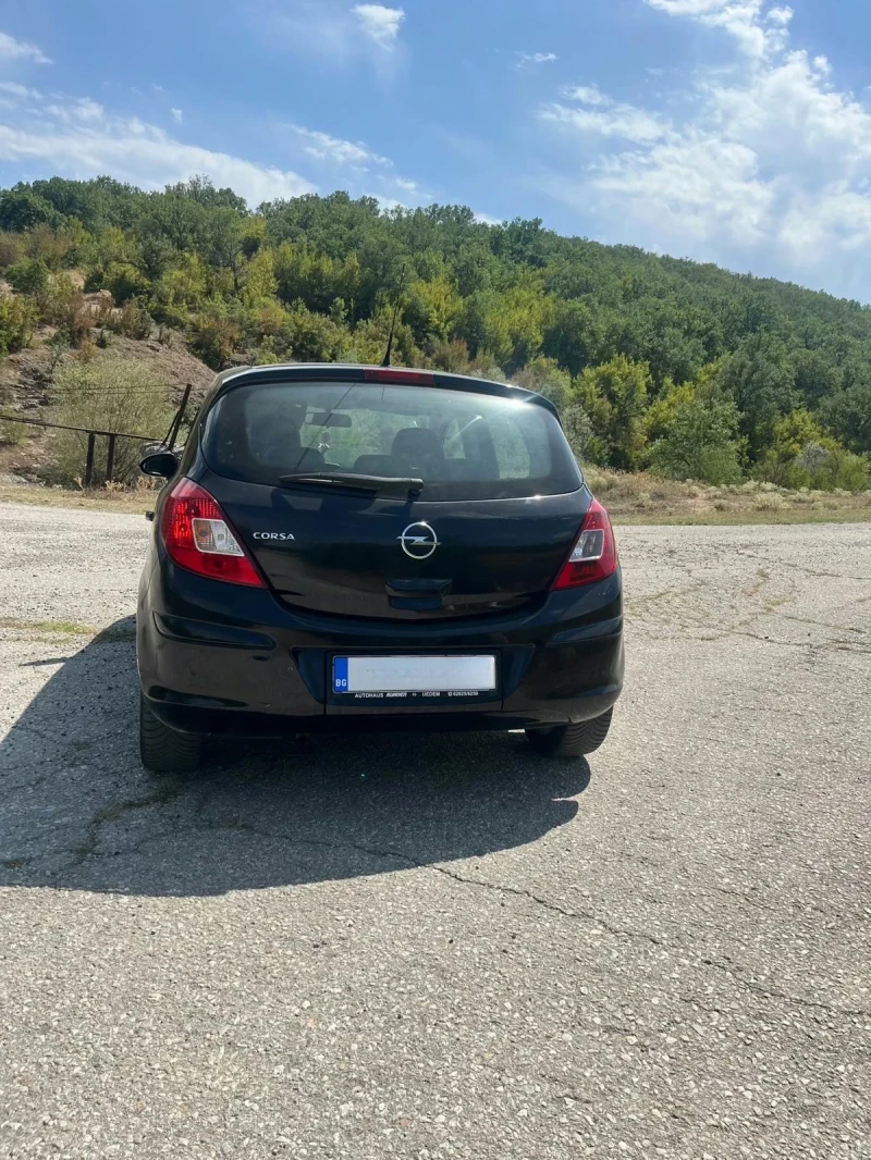 Opel Corsa 1.2, снимка 3 - Автомобили и джипове - 52551179