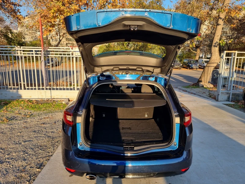 Renault Megane 1.5/110кс, снимка 16 - Автомобили и джипове - 52414638