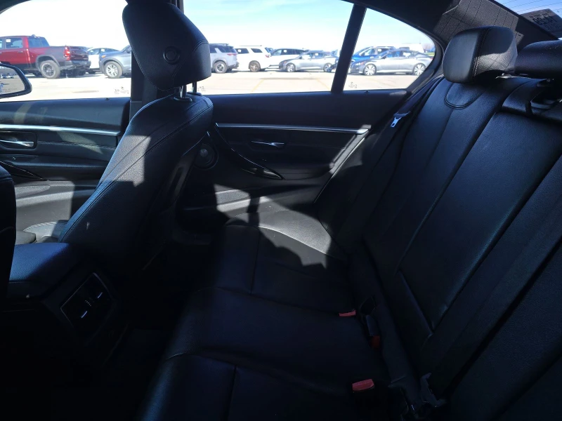 BMW 340 2018 BMW 3 Series Sedan 340i M SPORT LINE, снимка 13 - Автомобили и джипове - 52799320