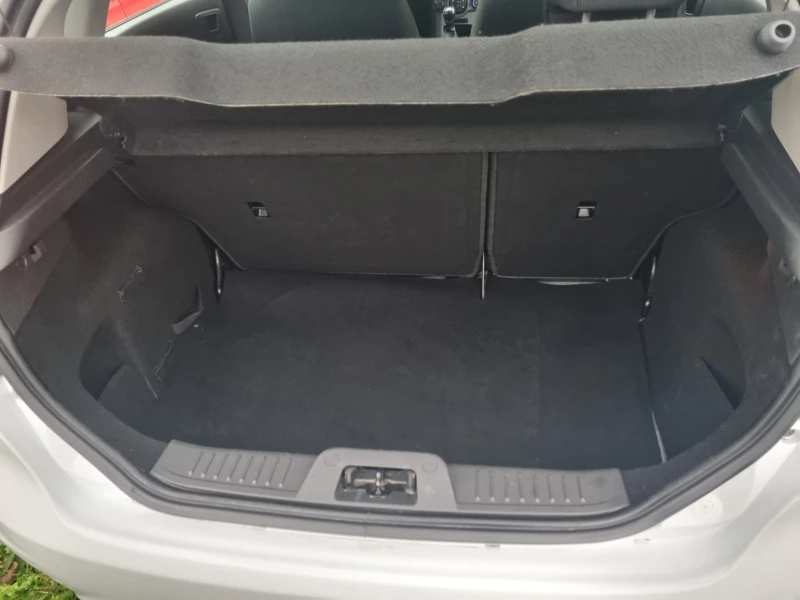 Ford Fiesta 1.25 82к.с. Ambiente, снимка 15 - Автомобили и джипове - 52813838