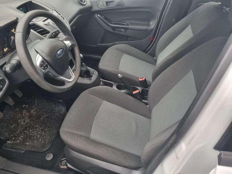Ford Fiesta 1.25 82к.с. Ambiente, снимка 10 - Автомобили и джипове - 52813838