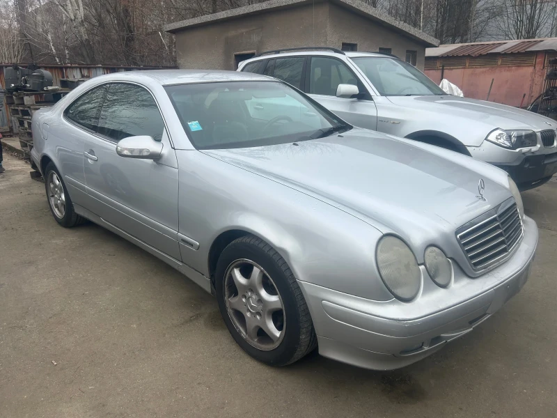 Mercedes-Benz CLK 2.0 kompressor, снимка 5 - Автомобили и джипове - 52904115