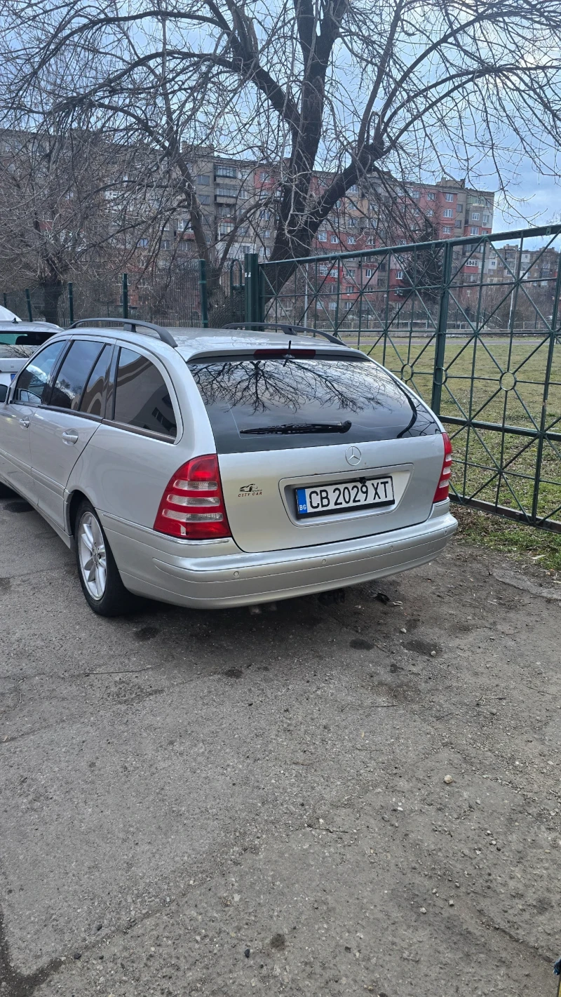 Mercedes-Benz C 240 4-matic, avant-garde , снимка 3 - Автомобили и джипове - 53007600